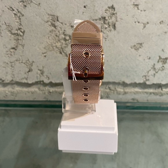 Tory Burch Phipps Rose Gold Watch - Picture 2 of 7